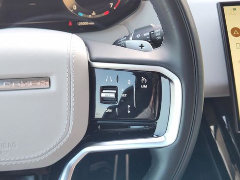 Used 2023 Land Rover Range Rover Sport SE image 31