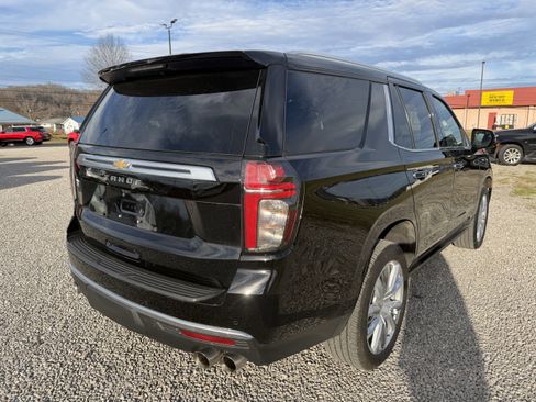 Used 2024 Chevrolet Tahoe High Country w/ Premium Package image 3