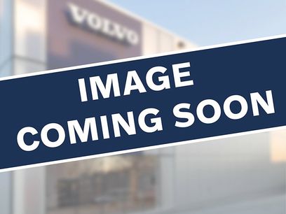 Certified 2022 Volvo XC90 T5 Momentum w/ Climate Package