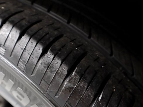 Used 2022 Chevrolet Equinox RS w/ Infotainment Package image 20