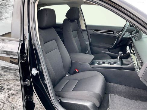 Used 2024 Honda Civic EX image 7