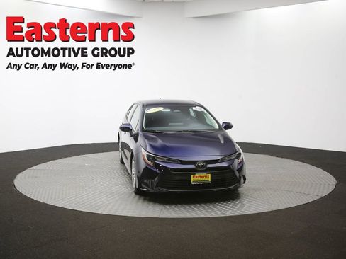 Used 2023 Toyota Corolla LE image 49