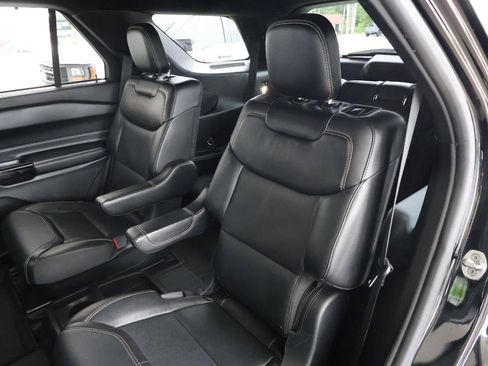 Used 2021 Ford Explorer ST w/ Equipment Group 401A AWD/4WD image 22