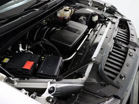 Used 2021 Chevrolet Silverado 1500 LT Trail Boss w/ Convenience Package II image 34