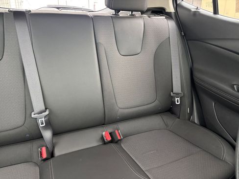 Used 2025 Buick Encore GX Preferred FWD image 36