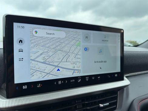 Used 2025 Ford Explorer ST-Line w/ ST-Line Street Pack image 20