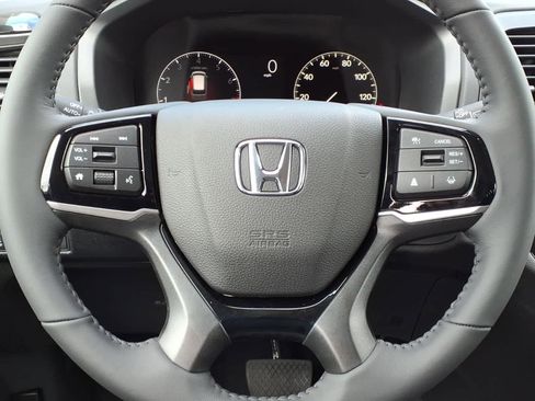 New 2026 Honda Odyssey Touring image 15