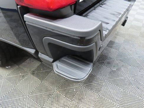 Used 2024 Ford F350 Lariat w/ Black Appearance Package image 48