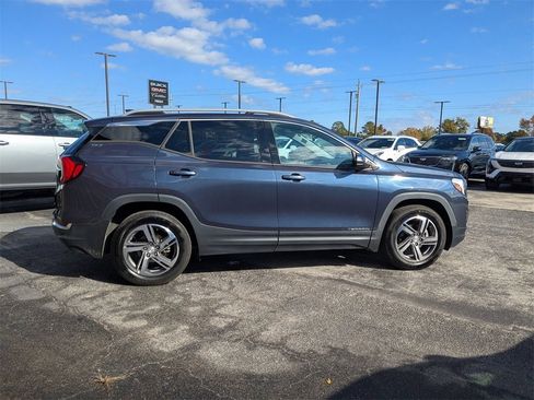 Used 2019 GMC Terrain SLT w/ Preferred Package image 8