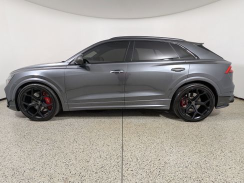 Certified 2024 Audi RS Q8 image 4