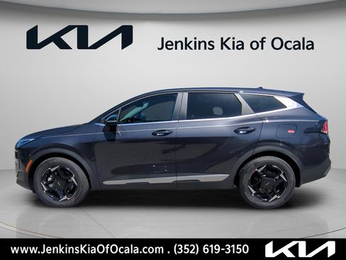 New 2026 Kia Sportage EX FWD image 6