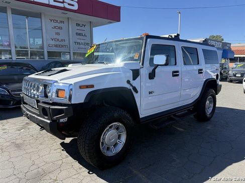 Used 2003 HUMMER H2 w/ Preferred Equipment Group AWD/4WD image 3