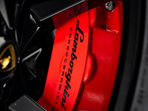Used 2015 Lamborghini Aventador LP 700-4 AWD/4WD image 23