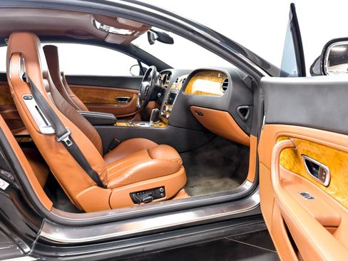Used 2004 Bentley Continental GT AWD/4WD image 27