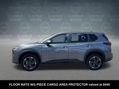 Used 2024 Nissan Rogue SV AWD/4WD image 2