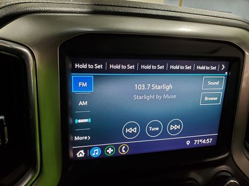 Used 2021 Chevrolet Silverado 1500 LT w/ Safety Package AWD/4WD image 28