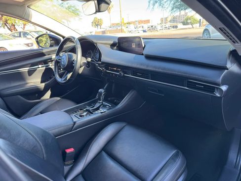 Used 2021 MAZDA MAZDA3 s FWD image 31