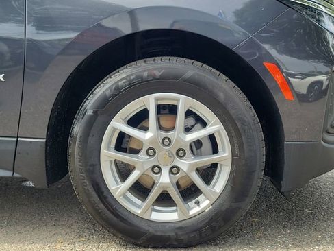 Certified 2022 Chevrolet Equinox LS AWD/4WD image 6