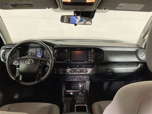 Used 2022 Toyota Tacoma SR image 19