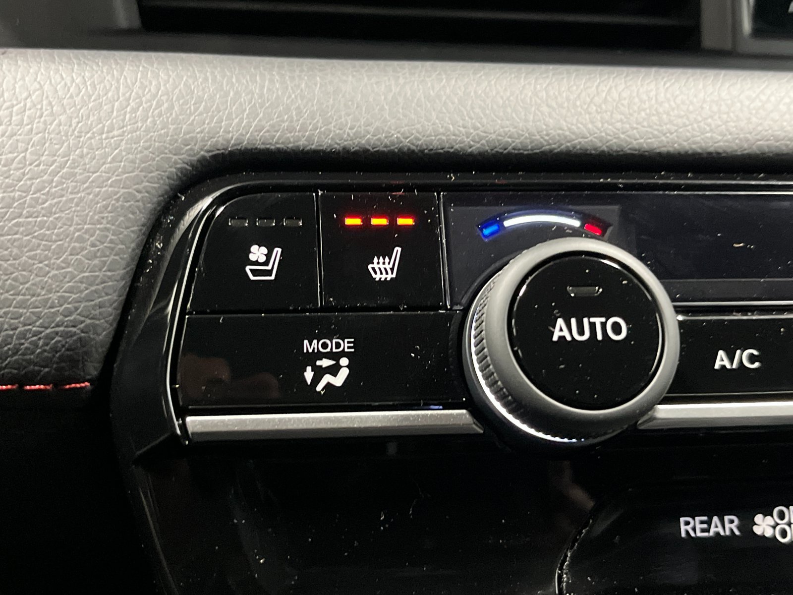 New 2026 Honda Pilot Black Edition image 22