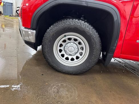 Used 2023 GMC Sierra 1500 Pro w/ Pro Value Package image 11