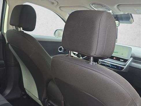 Used 2024 Hyundai Ioniq 5 SE image 21