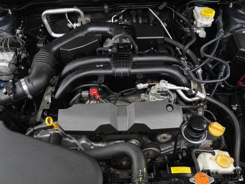 Used 2019 Subaru Outback 2.5i Limited w/ Popular Package #2 image 26