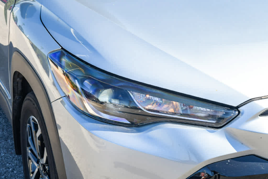 Used 2023 Toyota Corolla Cross AWD Hybrid image 4