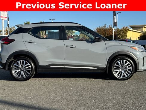 Certified 2024 Nissan Kicks SR w/ SR Premium Package image 3