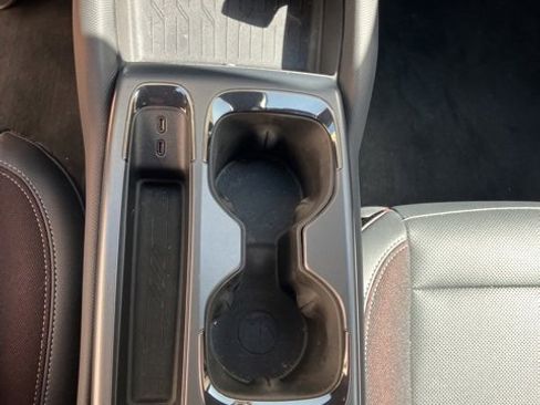 Used 2024 Chevrolet Equinox EV RS image 17