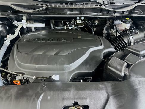 Used 2025 Honda Odyssey Sport-L image 31