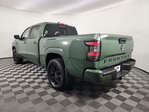 New 2026 Nissan Frontier SV w/ SV Convenience Package image 3