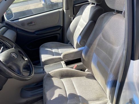 Used 2003 Toyota Highlander 2WD V6 image 9