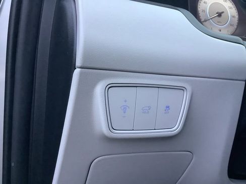 Used 2023 Hyundai Tucson Limited image 26