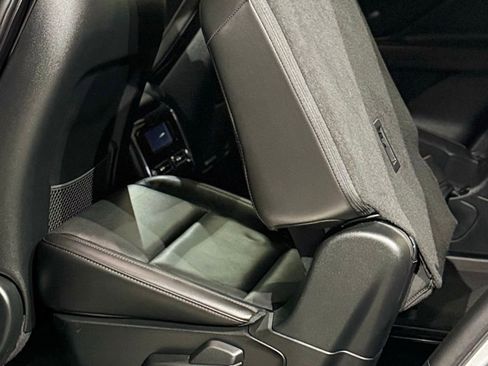 Used 2024 Lincoln Aviator Reserve image 46