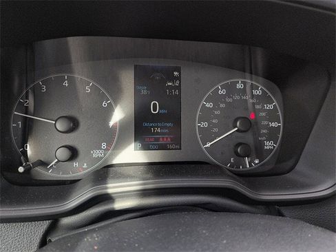 Used 2025 Toyota Corolla LE image 18