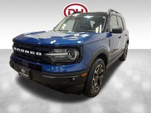 Used 2024 Ford Bronco Sport Outer Banks w/ Tech Package image 10