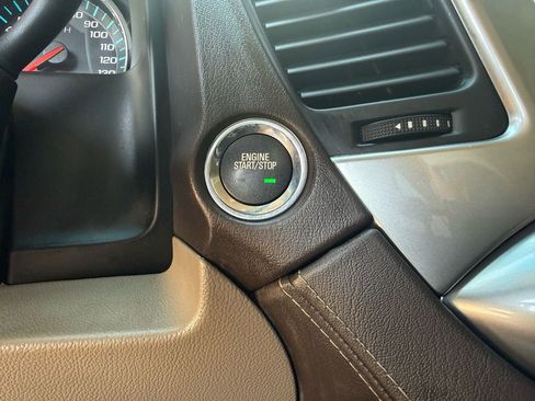 Used 2016 Chevrolet Suburban LTZ AWD/4WD image 26