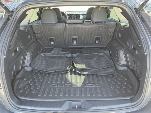 Used 2023 Subaru Outback Onyx Edition XT image 27