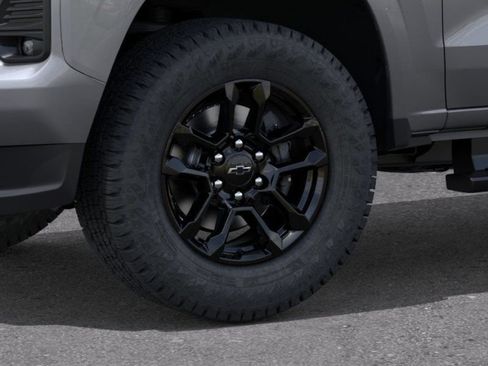 New 2026 Chevrolet Colorado Z71 w/ Midnight Edition AWD/4WD image 9