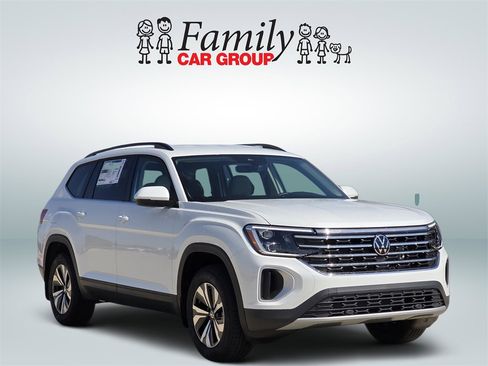 New 2026 Volkswagen Atlas SE image 2