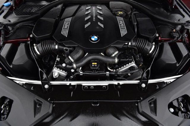 Used 2023 BMW M850i Gran Coupe xDrive w/ Driving Assistance Package AWD/4WD image 31