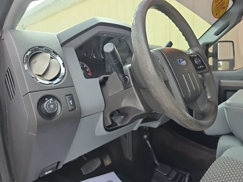 Used 2016 Ford F250 XLT AWD/4WD image 14