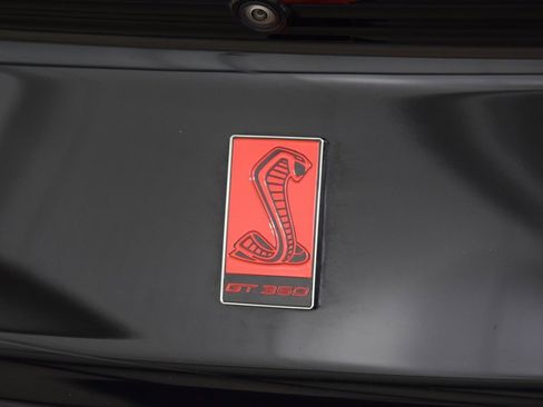 Used 2017 Ford Mustang Shelby GT350R w/ GT350R Equipment Group 920A image 24