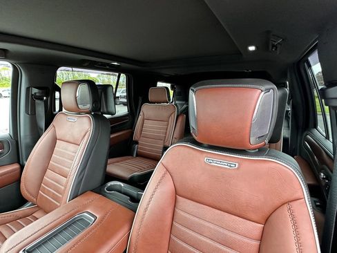 Certified 2023 GMC Yukon Denali Ultimate AWD/4WD image 23