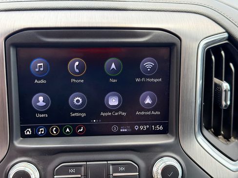 Used 2020 GMC Sierra 2500 Denali w/ Denali Ultimate Package AWD/4WD image 16