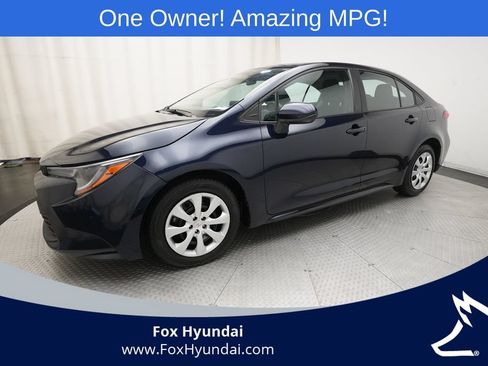 Used 2023 Toyota Corolla LE FWD image 1