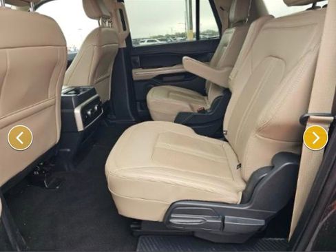 Used 2024 Ford Expedition Max Limited image 8