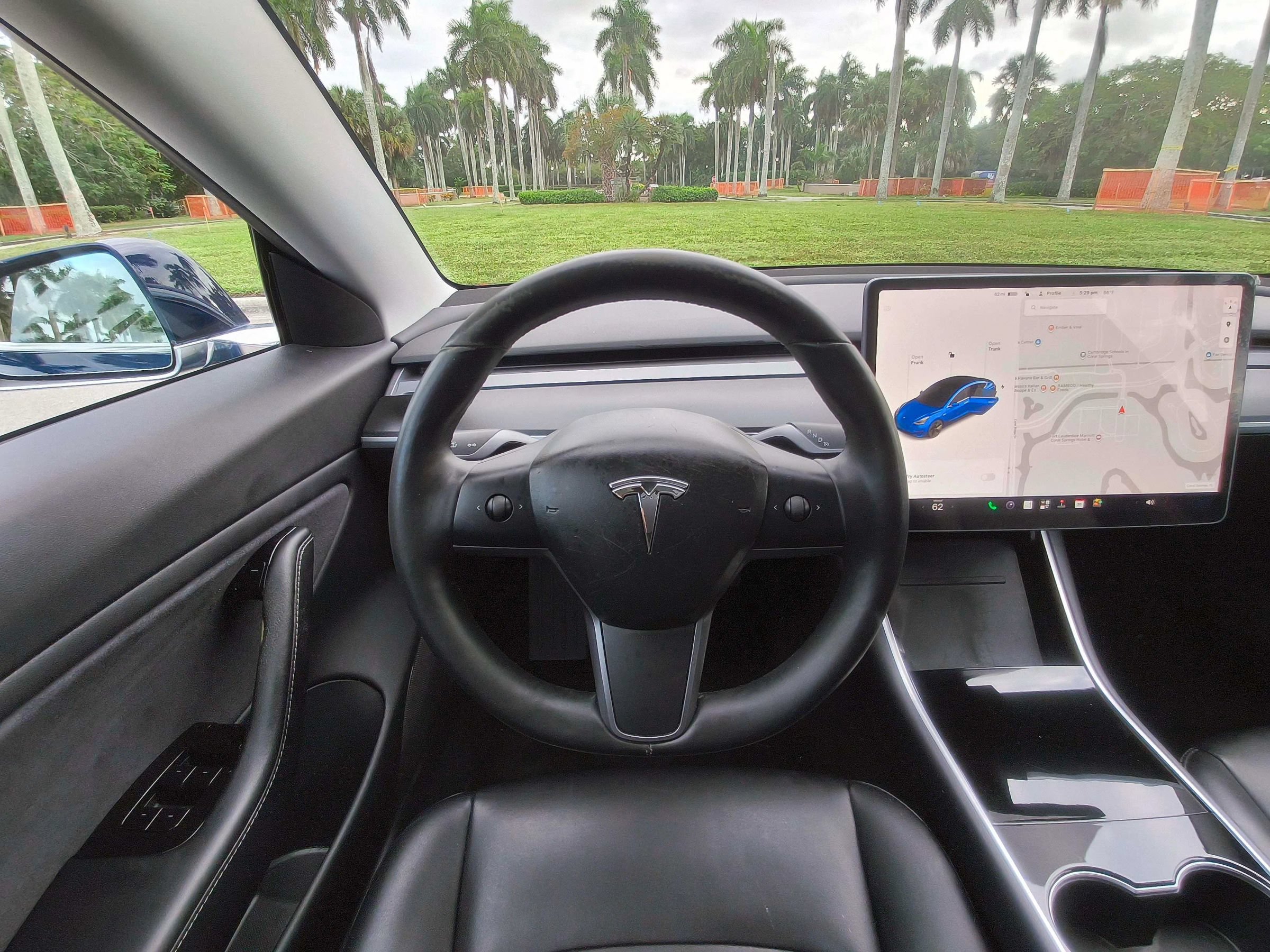 Used 2018 Tesla Model 3 Long Range RWD image 16