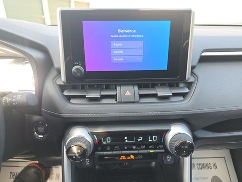 Certified 2025 Toyota RAV4 XLE image 21